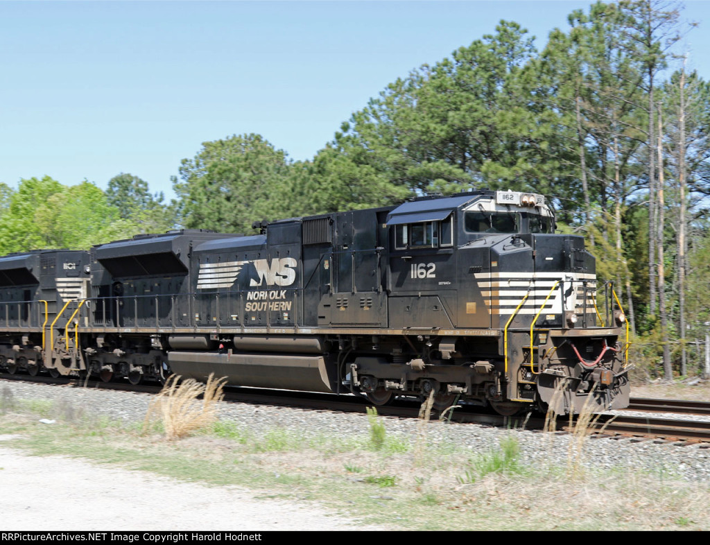 NS 1162